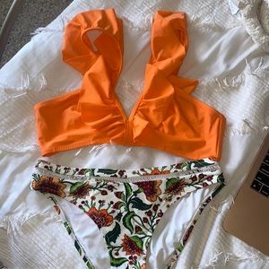 swim suit !